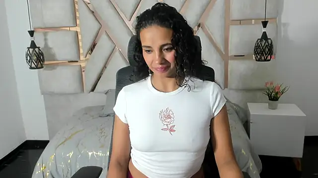 leslyflorez online show from 03-21-25, 12:07