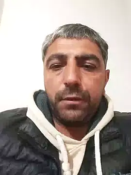 Snapshot of Muratcanik44 chatting on 02-03-26, 12:21 Muratcanik44 online show from 02-03-26, 12:21