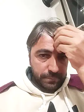 Snapshot of Muratcanik44 chatting on 03-10-26, 07:51 Muratcanik44 online show from 03-10-26, 07:51