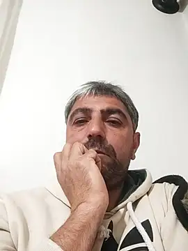 Snapshot of Muratcanik44 chatting on 02-04-26, 05:52 Muratcanik44 online show from 02-04-26, 05:52