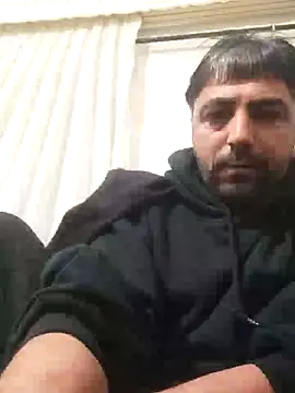 Snapshot of Muratcanik44 chatting on 02-17-26, 09:34 Muratcanik44 online show from 02-17-26, 09:34