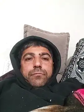 Snapshot of Muratcanik44 chatting on 02-11-26, 08:41 Muratcanik44 online show from 02-11-26, 08:41