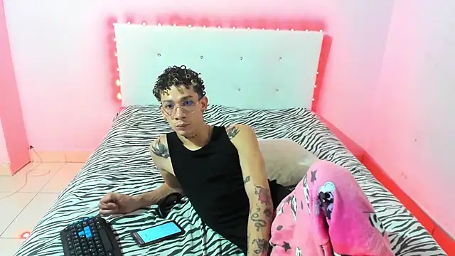 mateodeamjo online show from 10-18-25, 09:06