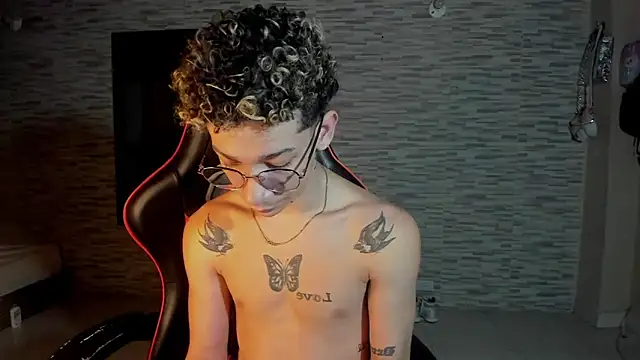 mateodeamjo online show from 10-04-25, 08:16