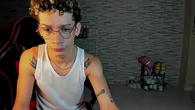 mateodeamjo online show from 10-08-25, 07:54