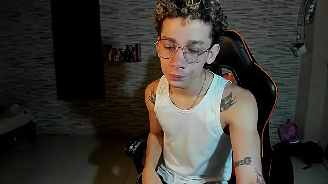 mateodeamjo online show from 10-07-25, 08:48