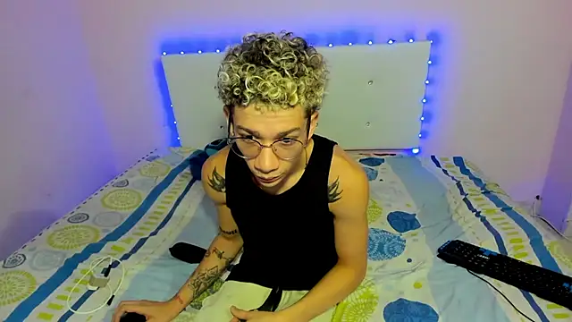 mateodeamjo online show from 10-30-25, 09:29