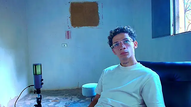 mateodeamjo online show from 03-21-26, 05:39