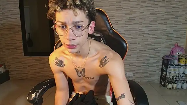 mateodeamjo online show from 10-11-25, 08:26