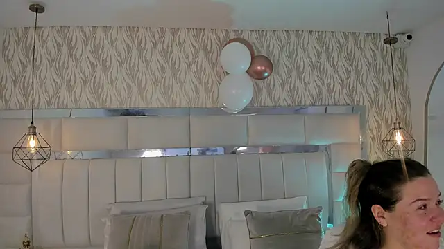 1m dalhia online show from 09-17-25, 08:44