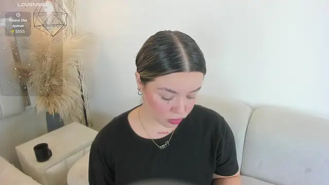 1m dalhia online show from 03-06-26, 08:37