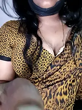 louise92 online show from 05-25-26, 08:07