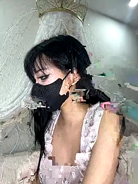 Snapshot of Gyuu-Nyuu chatting on 12-20-25, 11:57 Gyuu-Nyuu online show from 12-20-25, 11:57