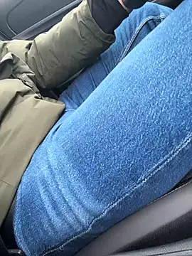 Snapshot of Public_sexyxxx chatting on 11-10-25, 11:59 Public sexyxxx online show from 11-10-25, 11:59