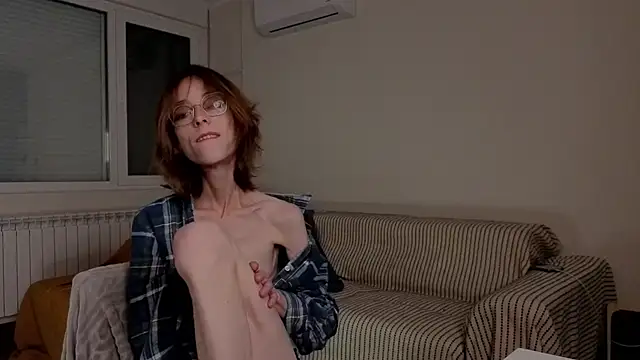 amber quell here online show from 11-07-25, 02:54