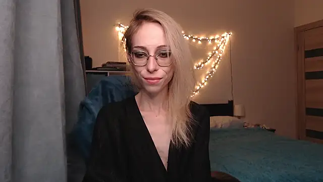 Snapshot of amber_quell_here chatting on 01-04-25, 02:14 amber quell here online show from 01-04-25, 02:14