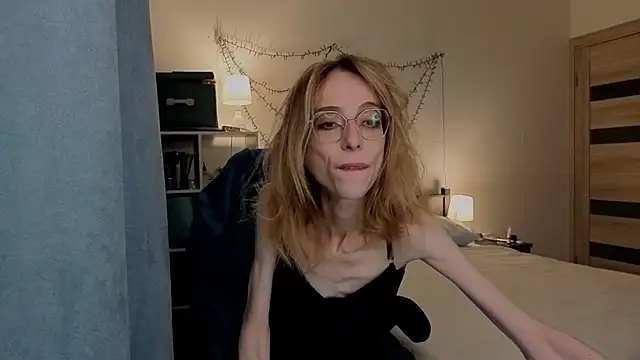 Snapshot of amber_quell_here chatting on 10-02-25, 03:15 amber quell here online show from 10-02-25, 03:15