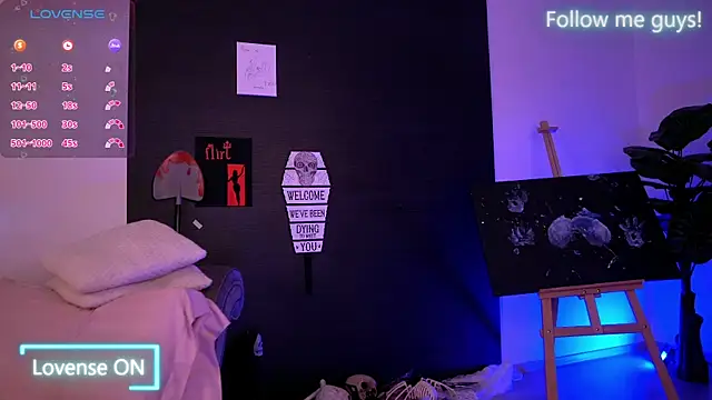 AriaVoss online show from 10-28-25, 09:47