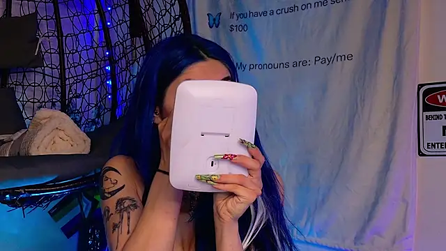 AriaVoss online show from 04-11-26, 09:18