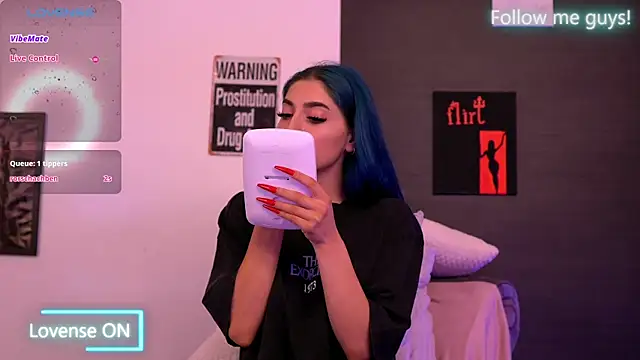 AriaVoss online show from 09-13-25, 08:42