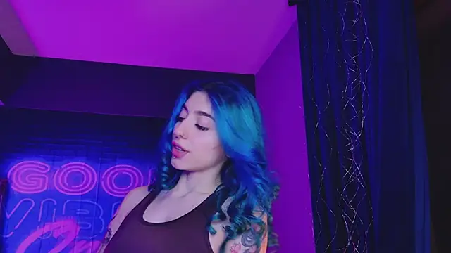 AriaVoss online show from 02-21-25, 03:23