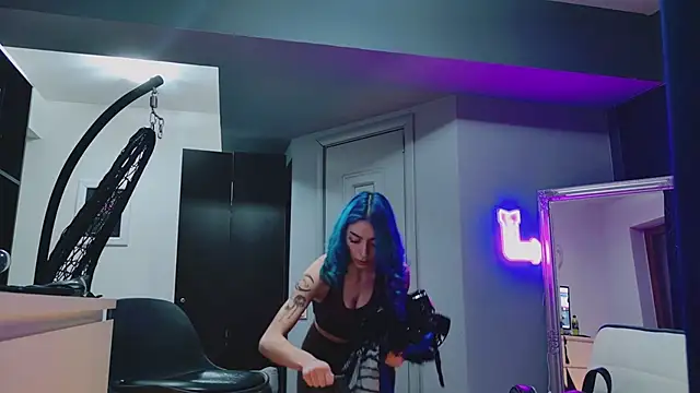 AriaVoss online show from 02-20-25, 09:09