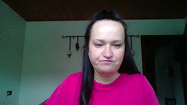 Snapshot of _squirty_cum_lady_ chatting on 09-18-25, 06:38 squirty cum lady online show from 09-18-25, 06:38