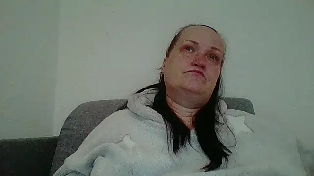 Snapshot of _squirty_cum_lady_ chatting on 09-28-25, 04:14 squirty cum lady online show from 09-28-25, 04:14