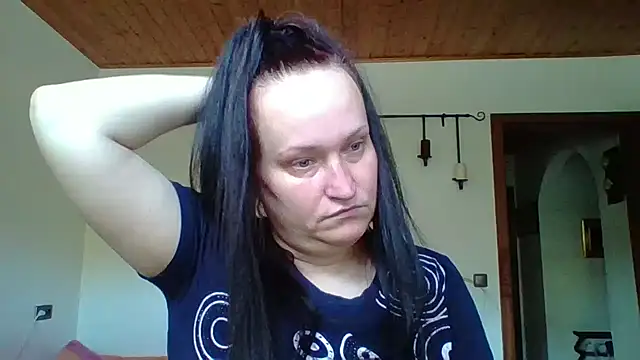Snapshot of _squirty_cum_lady_ chatting on 09-22-25, 08:31 squirty cum lady online show from 09-22-25, 08:31