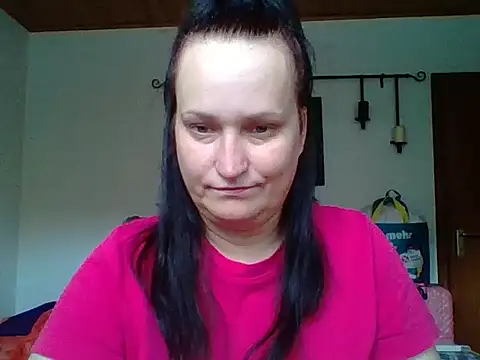Snapshot of _squirty_cum_lady_ chatting on 09-20-25, 07:13 squirty cum lady online show from 09-20-25, 07:13