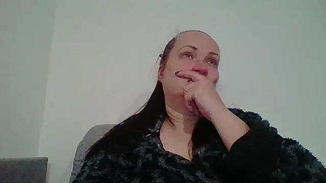 Snapshot of _squirty_cum_lady_ chatting on 10-20-25, 03:19 squirty cum lady online show from 10-20-25, 03:19