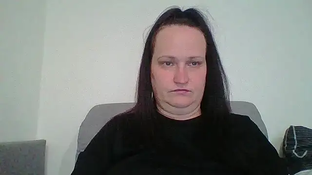 Snapshot of _squirty_cum_lady_ chatting on 10-15-25, 07:00 squirty cum lady online show from 10-15-25, 07:00