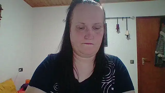 Snapshot of _squirty_cum_lady_ chatting on 09-20-25, 07:30 squirty cum lady online show from 09-20-25, 07:30