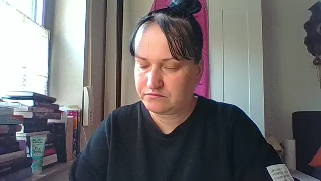  squirty cum lady  online show from 06-19-26, 05:57