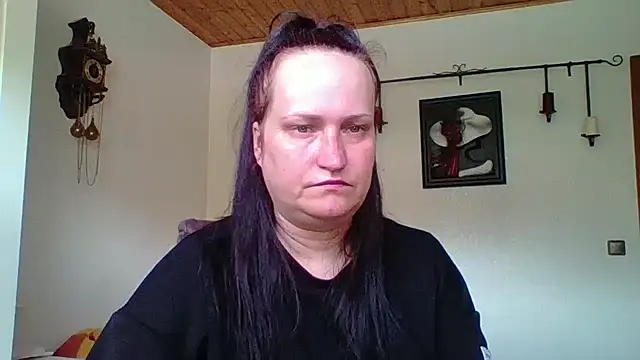 Snapshot of _squirty_cum_lady_ chatting on 09-16-25, 09:43 squirty cum lady online show from 09-16-25, 09:43