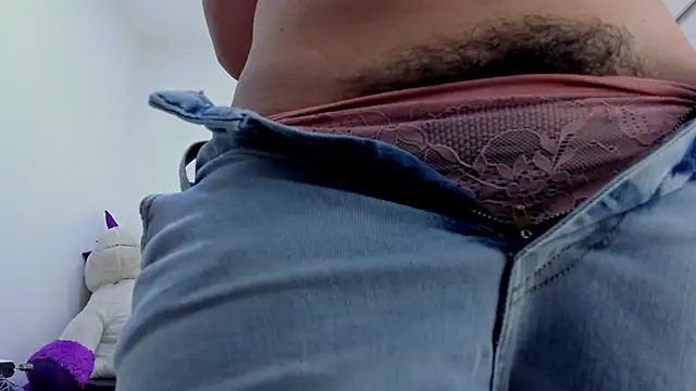 Amelia Debora Antonella online show from 04-13-26, 04:11