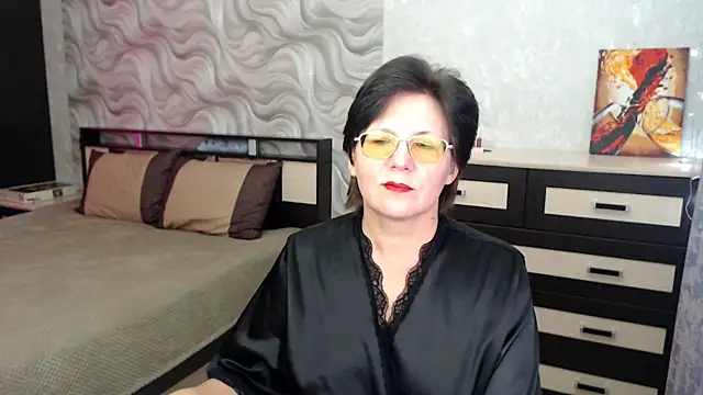 Snapshot of VitaCharm chatting on 03-19-25, 07:49 VitaCharm online show from 03-19-25, 07:49