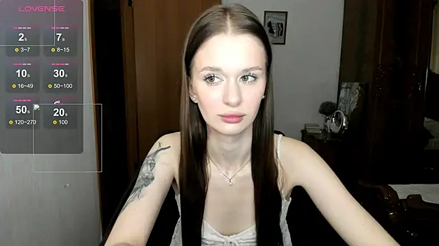 EmilySoul online show from 05-14-26, 04:48