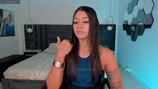 AllyJensen online show from 02-04-26, 10:21