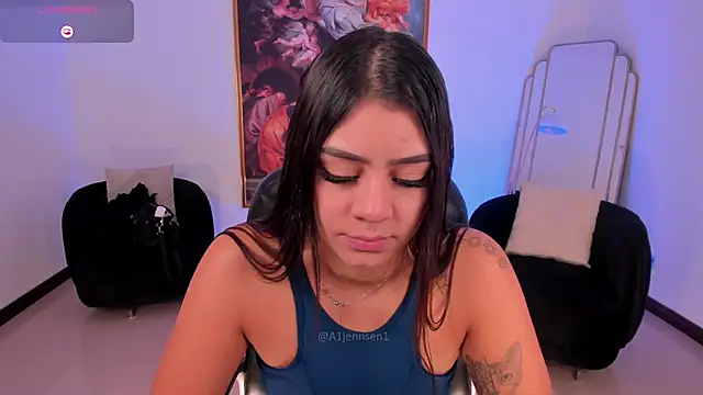 AllyJensen online show from 05-05-26, 10:29