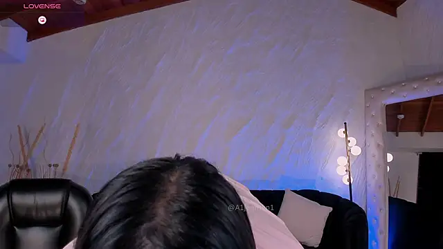AllyJensen online show from 05-19-26, 10:33
