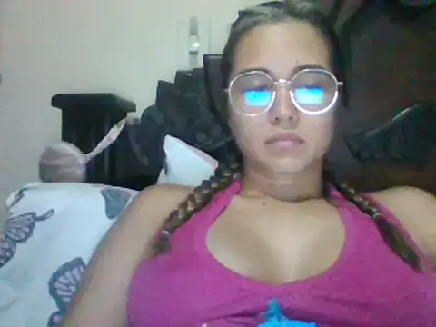 trianabell online show from 03-04-25, 03:00