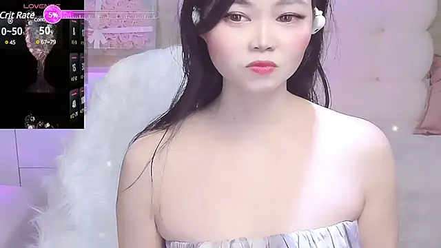 Snapshot of lilies-sweet chatting on 03-10-25, 05:43 lilies-sweet online show from 03-10-25, 05:43