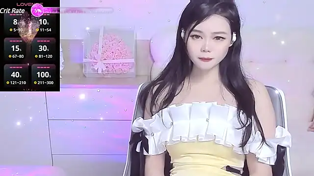 Snapshot of lilies-sweet chatting on 03-11-25, 01:26 lilies-sweet online show from 03-11-25, 01:26