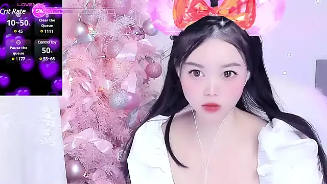 Snapshot of lilies-sweet chatting on 01-25-25, 11:23 lilies-sweet online show from 01-25-25, 11:23