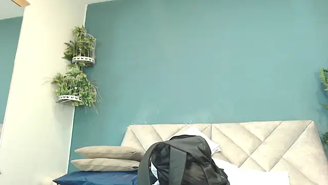 SharisWillian online show from 05-16-26, 03:27