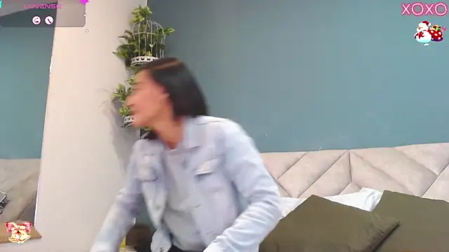 SharisWillian online show from 11-29-25, 03:50