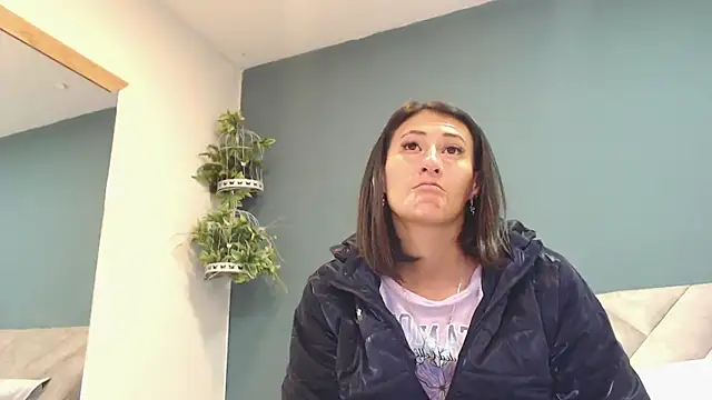 SharisWillian online show from 01-16-26, 03:54