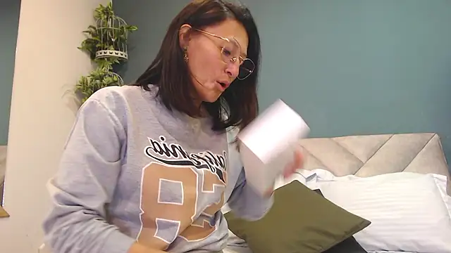 SharisWillian online show from 02-25-26, 03:18