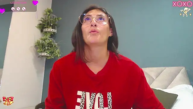 SharisWillian online show from 11-14-25, 03:10